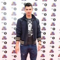 Joe Jonas - BBC Radio 1's Teen Awards 2011 - Arrivals - Photos | Picture 98820